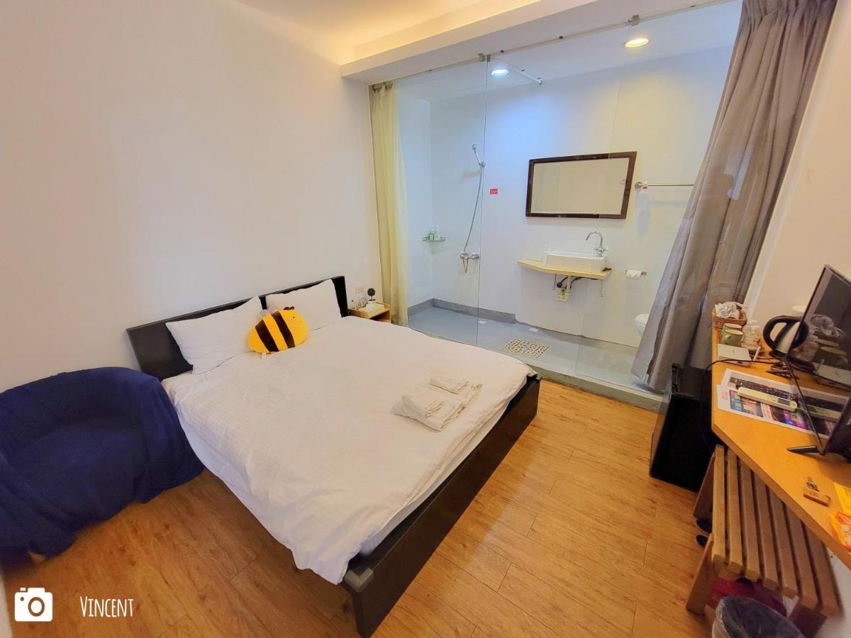 Bed and Breakfast Honey House Tainan Exterior foto